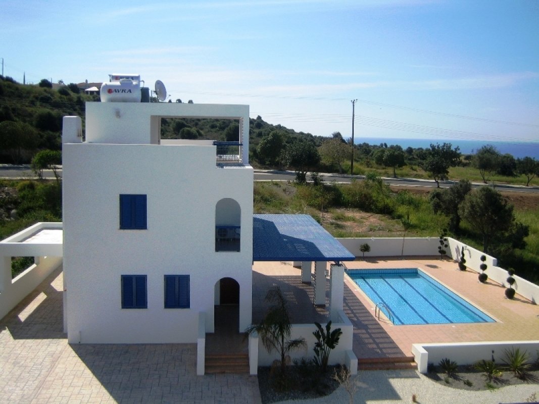 3 dormitorios Villa en Paphos, Chipre No. 38215