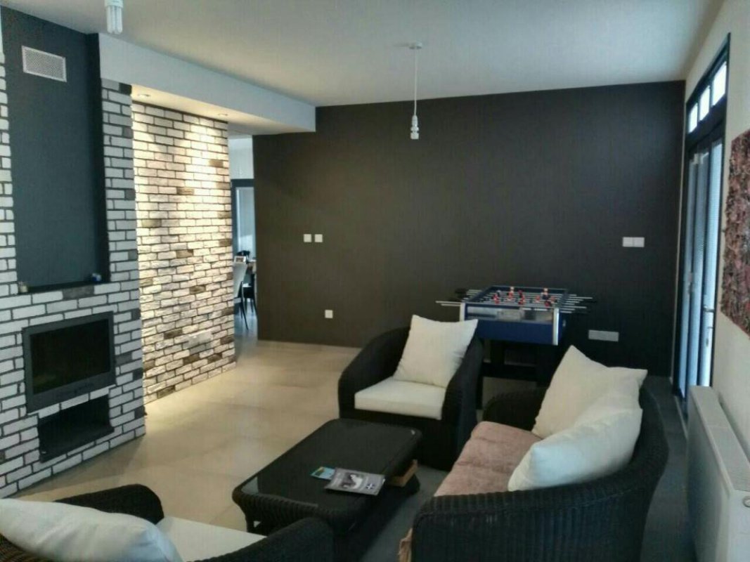 4 bedrooms Villa in Limassol, Cyprus No. 38221