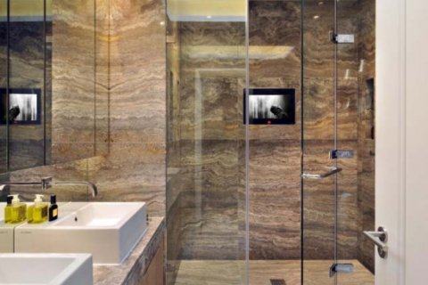 Studio Apartment in Limassol,  No. 38220 6