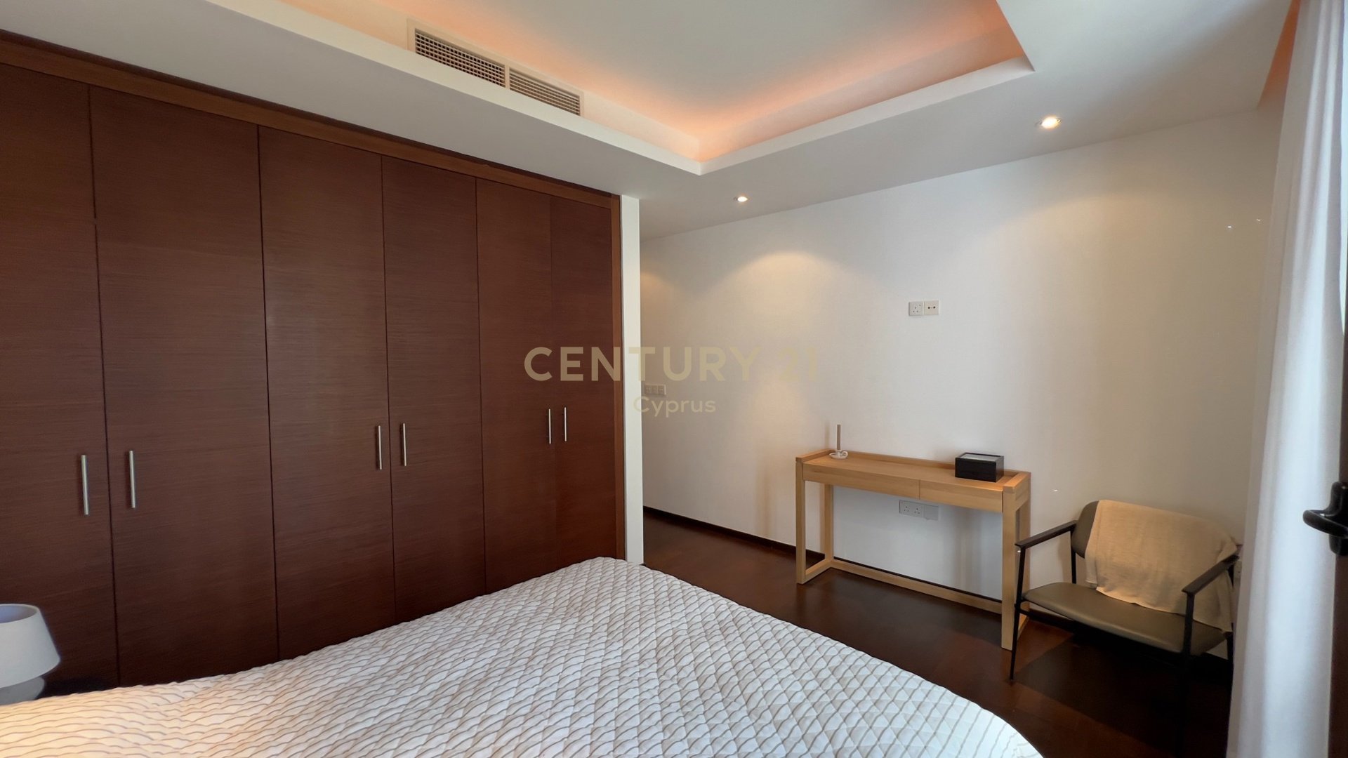 2 bedrooms Apartment in Agios Tychonas, Limassol, Cyprus No. 53799