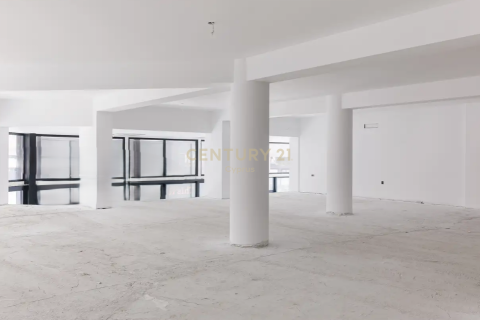 365m2 Boutique à Germasogeia, Limassol, No. 53796 4