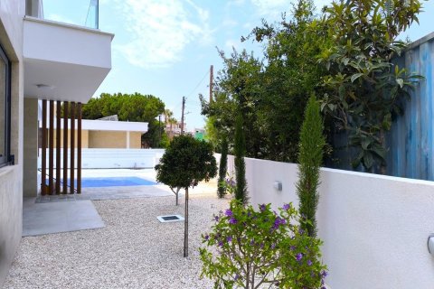 2 bedrooms Apartment in Paphos, Cyprus No. 36900 5