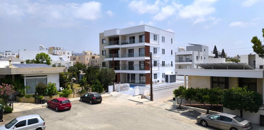 2 bedrooms Apartment in Paphos, Cyprus No. 36900