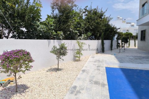 Квартира с 3 спальнями в Пафос, Кипр № 36898 12
