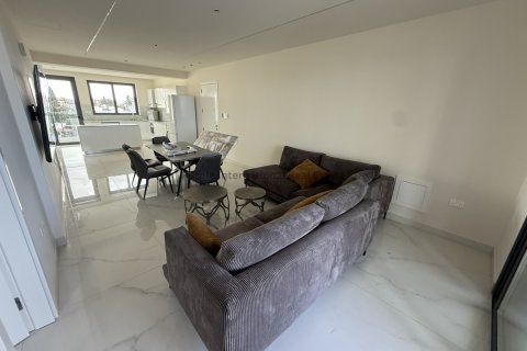 Квартира с 3 спальнями в Пафос,  № 36901 7