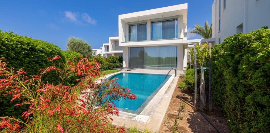 4 chambres Villa à Coral Bay, Pegeia, Paphos,  No. 47161