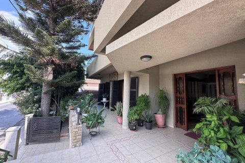 7 chambres Villa à Limassol,  No. 46974 2
