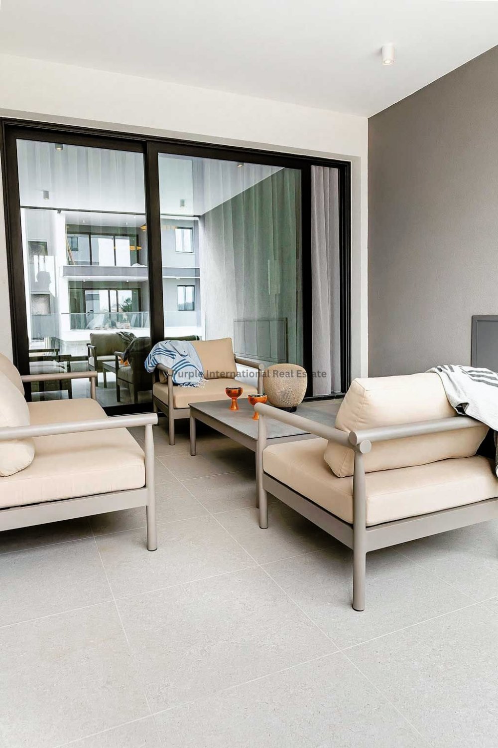 3 bedrooms Apartment in Paphos, Cyprus No. 35150