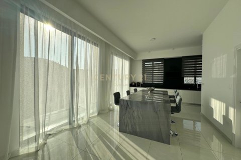 7 dormitorios Villa en Agios Tychonas, Limassol, No. 5905 18