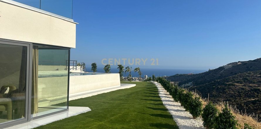 7 dormitorios Villa en Agios Tychonas, Limassol, No. 5905