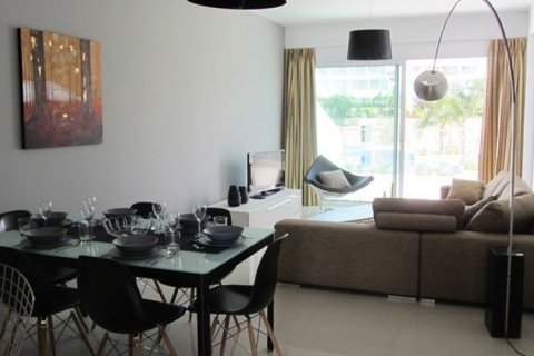 2 chambres Appartement à Limassol,  No. 48782 11