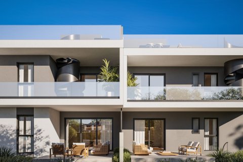 2 bedrooms Apartment in Paphos,  No. 41008 2