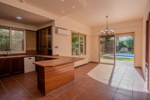 5 bedrooms Villa in Ypsonas, Limassol,  No. 41009 3