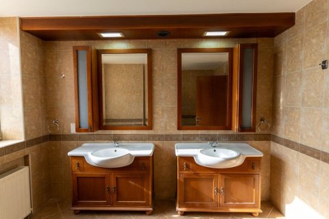 5 bedrooms Villa in Ypsonas, Limassol,  No. 41009 10