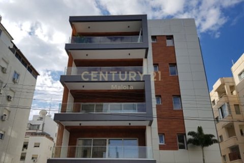 2 dormitorios Ático en Limassol,  No. 19140 2