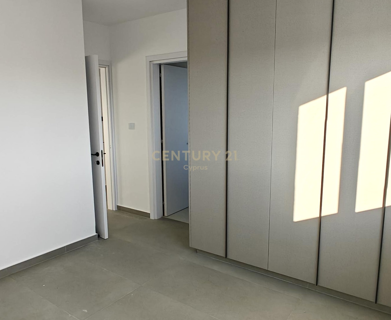 2 bedrooms Penthouse in Larnaca, Larnaka, Cyprus No. 55067