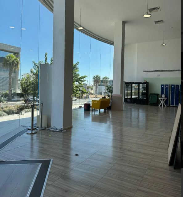 715m2 Office in Agios Athanasios, Limassol, Cyprus No. 55335