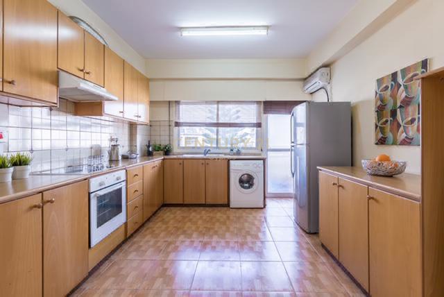 3 bedrooms Apartment in Limassol, Cyprus No. 55331