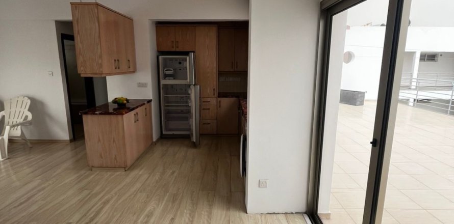 2 bedrooms Apartment in Larnaka,  No. 51447