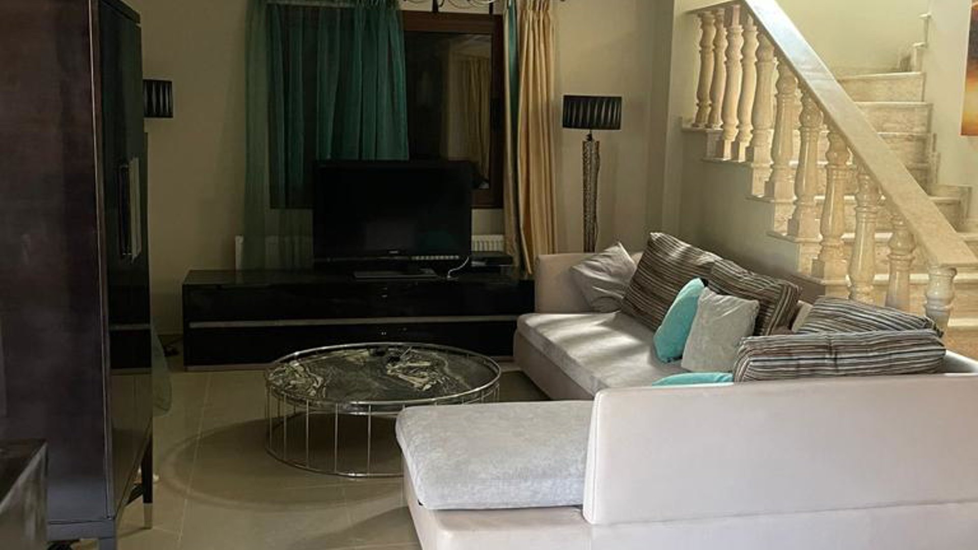 4 bedrooms Villa in Pyrgos, Limassol, Cyprus No. 28959