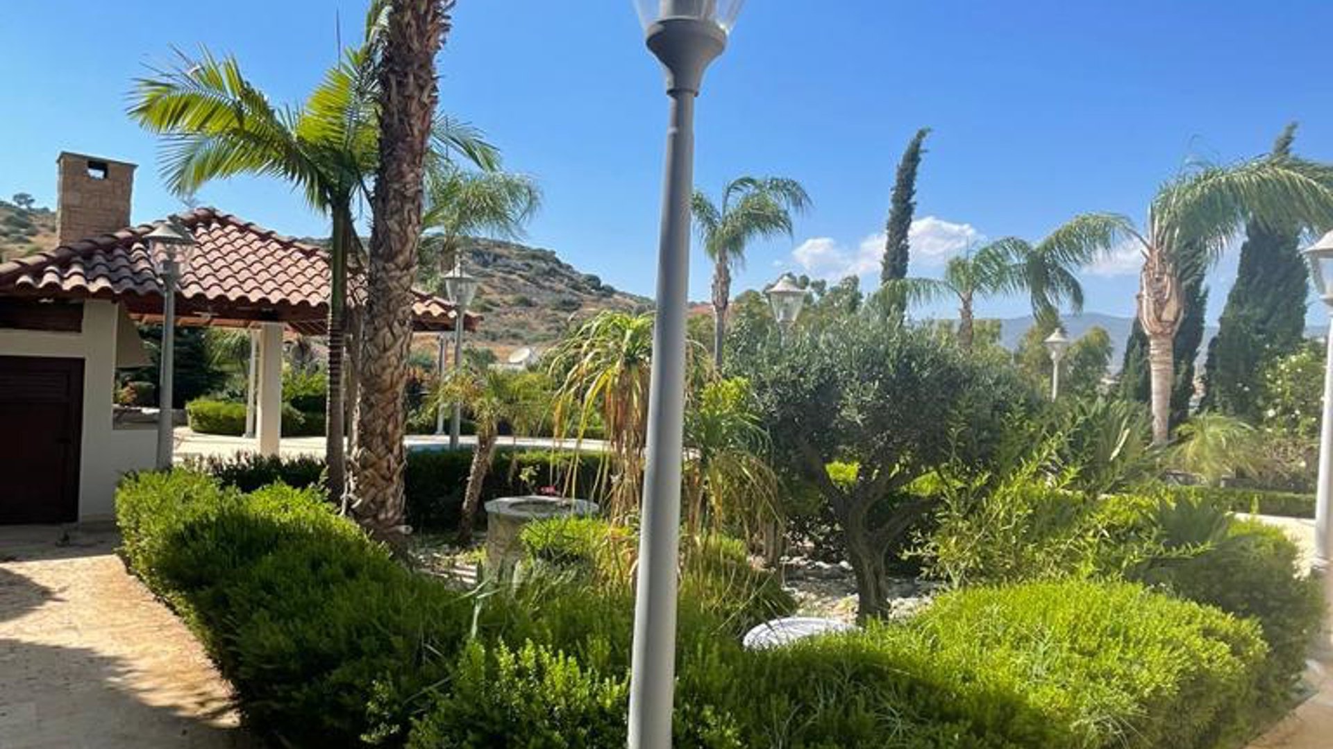 4 bedrooms Villa in Pyrgos, Limassol, Cyprus No. 28959