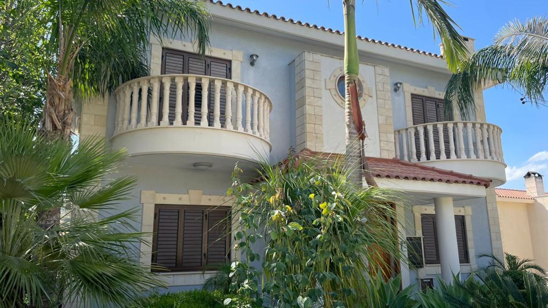 4 bedrooms Villa in Pyrgos, Limassol, Cyprus No. 28959