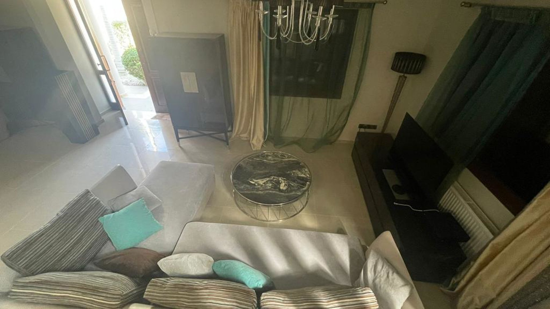 4 bedrooms Villa in Pyrgos, Limassol, Cyprus No. 28959