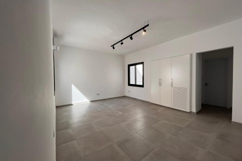 408m2 Bureau à Limassol,  No. 54156 8