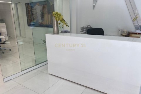 300m2 Commercial property in Limassol,  No. 54157 5