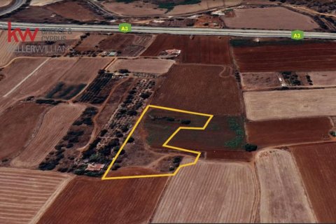 8945m2 Terrain à Liopetri, Ammochostos,  No. 56716 2