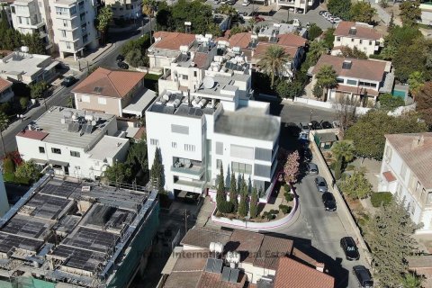 Квартира с 2 спальнями в Ларнака, Кипр № 37305 3