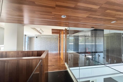 208m2 Office in Agios Tychonas, Limassol, No. 54034 3