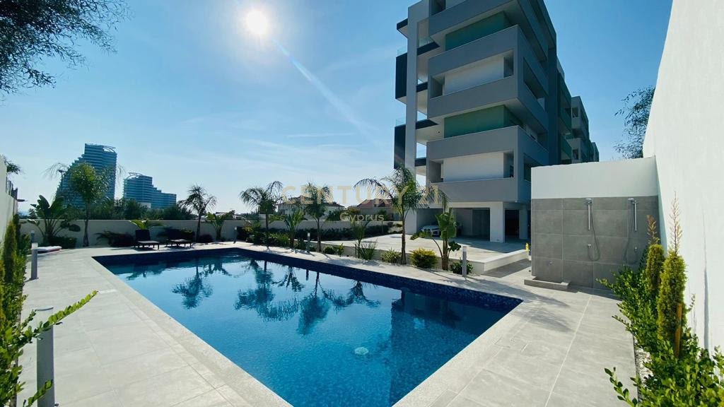 2 bedrooms Villa in Germasogeia, Limassol, Cyprus No. 54038