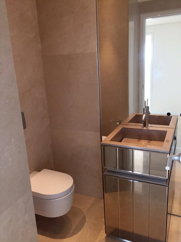 3 bedrooms Apartment in Nicosia, Cyprus No. 38940