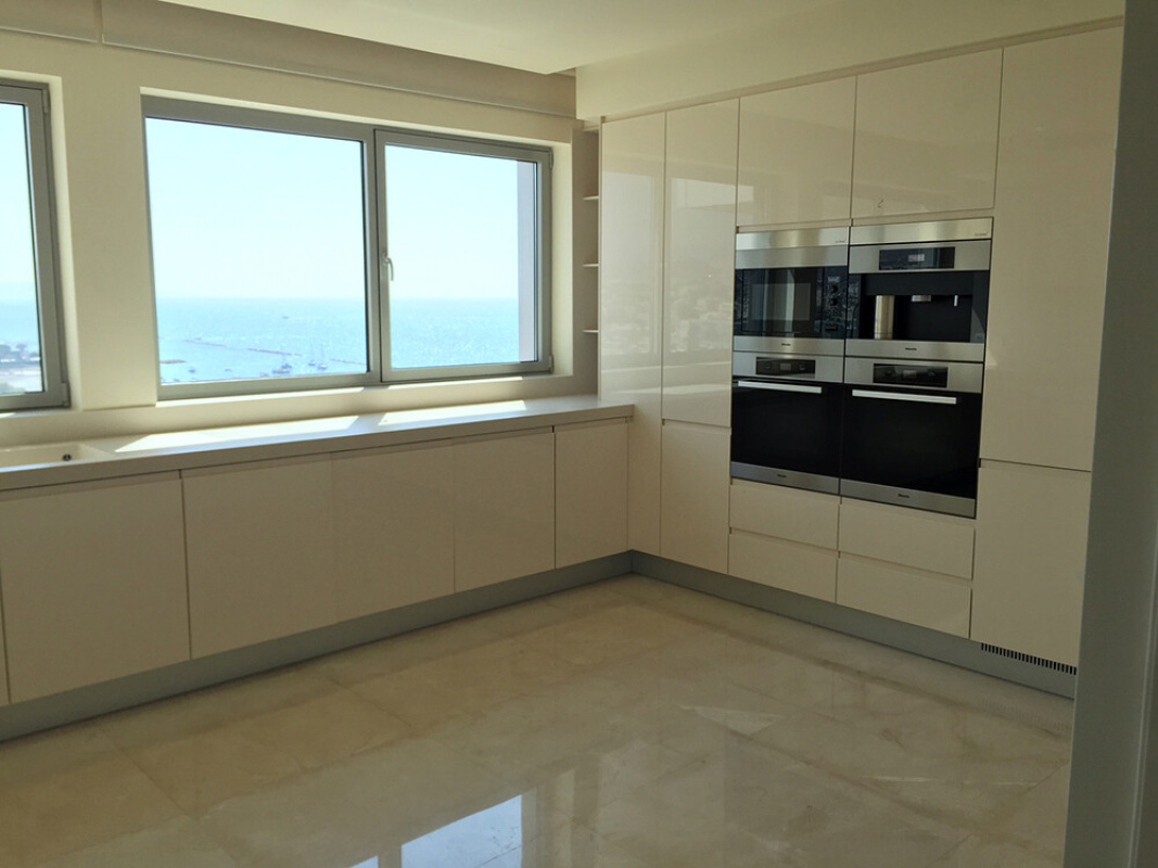 3 bedrooms Apartment in Nicosia, Cyprus No. 38940