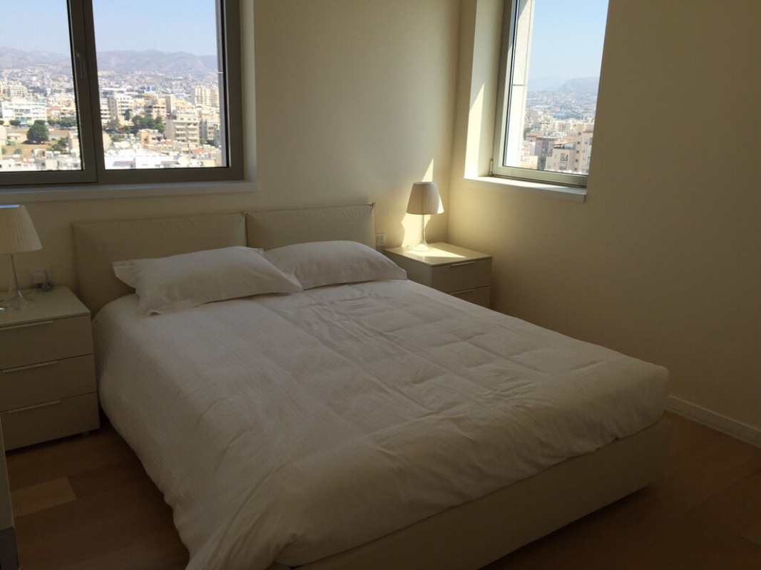 3 bedrooms Apartment in Nicosia, Cyprus No. 38940