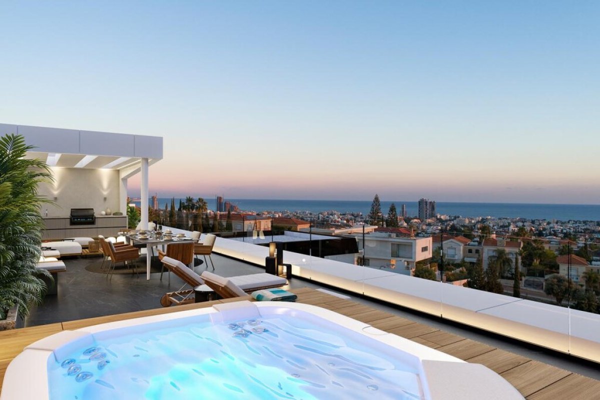 5 bedrooms Villa in Limassol, Cyprus No. 38938