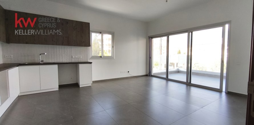2 bedrooms Apartment in Strovolos, Nicosia, No. 39897