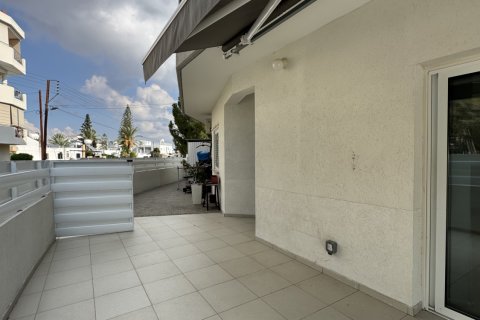 2 bedrooms Apartment in Strovolos, Nicosia,  No. 39893 3