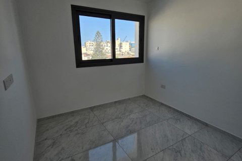 2 bedrooms Apartment in Larnaca, Larnaka,  No. 50014 18