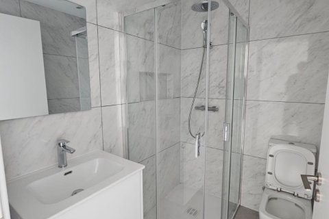 2 bedrooms Apartment in Larnaca, Larnaka,  No. 50014 17