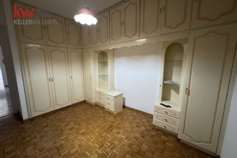 7 rooms Office in Larnaca, Larnaka,  No. 50019 9