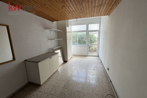 7 rooms Office in Larnaca, Larnaka,  No. 50019 8