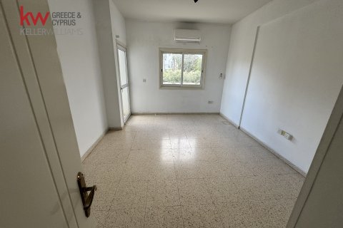 5 rooms Office in Larnaca, Larnaka,  No. 50018 6