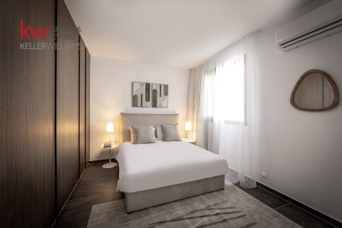 2 bedrooms Apartment in Larnaka,  No. 50013 13