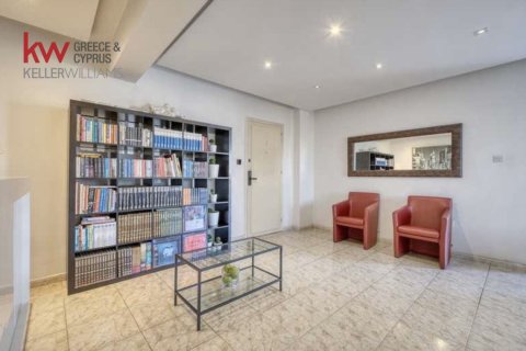 3 bedrooms Apartment in Larnaca, Larnaka,  No. 50017 2