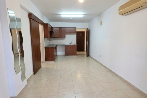 2 bedrooms Apartment in Larnaca, Larnaka,  No. 50016 2