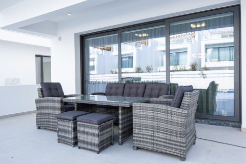 4 chambres Villa à Livadia, Larnaka, No. 50960 10