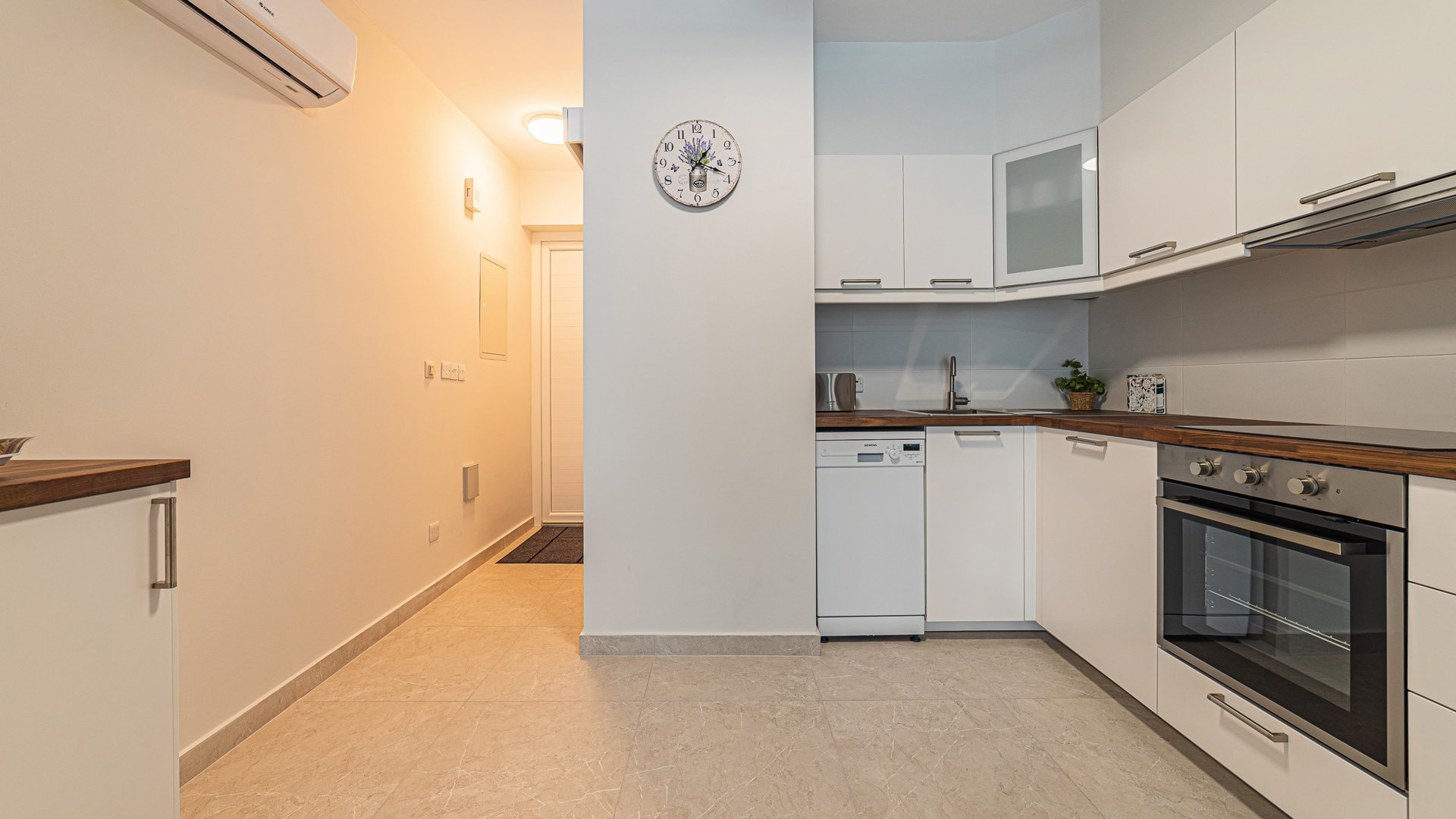 2 bedrooms Apartment in Potamos tis Germasogeias, Germasogeia, Limassol, Cyprus No. 26289
