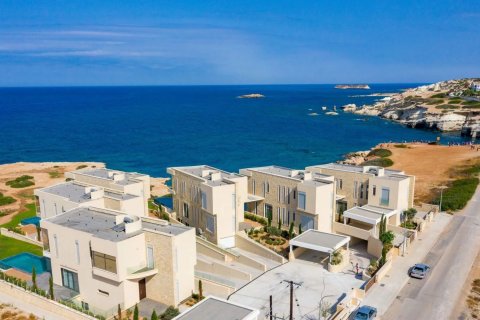 3 bedrooms Villa in Pegeia, Paphos,  No. 43165